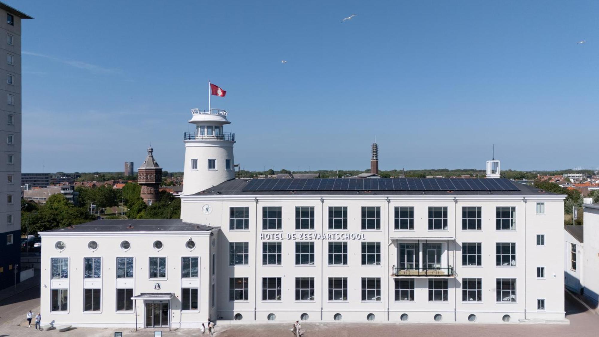 Hotel De Zeevaartschool Флиссинген Экстерьер фото