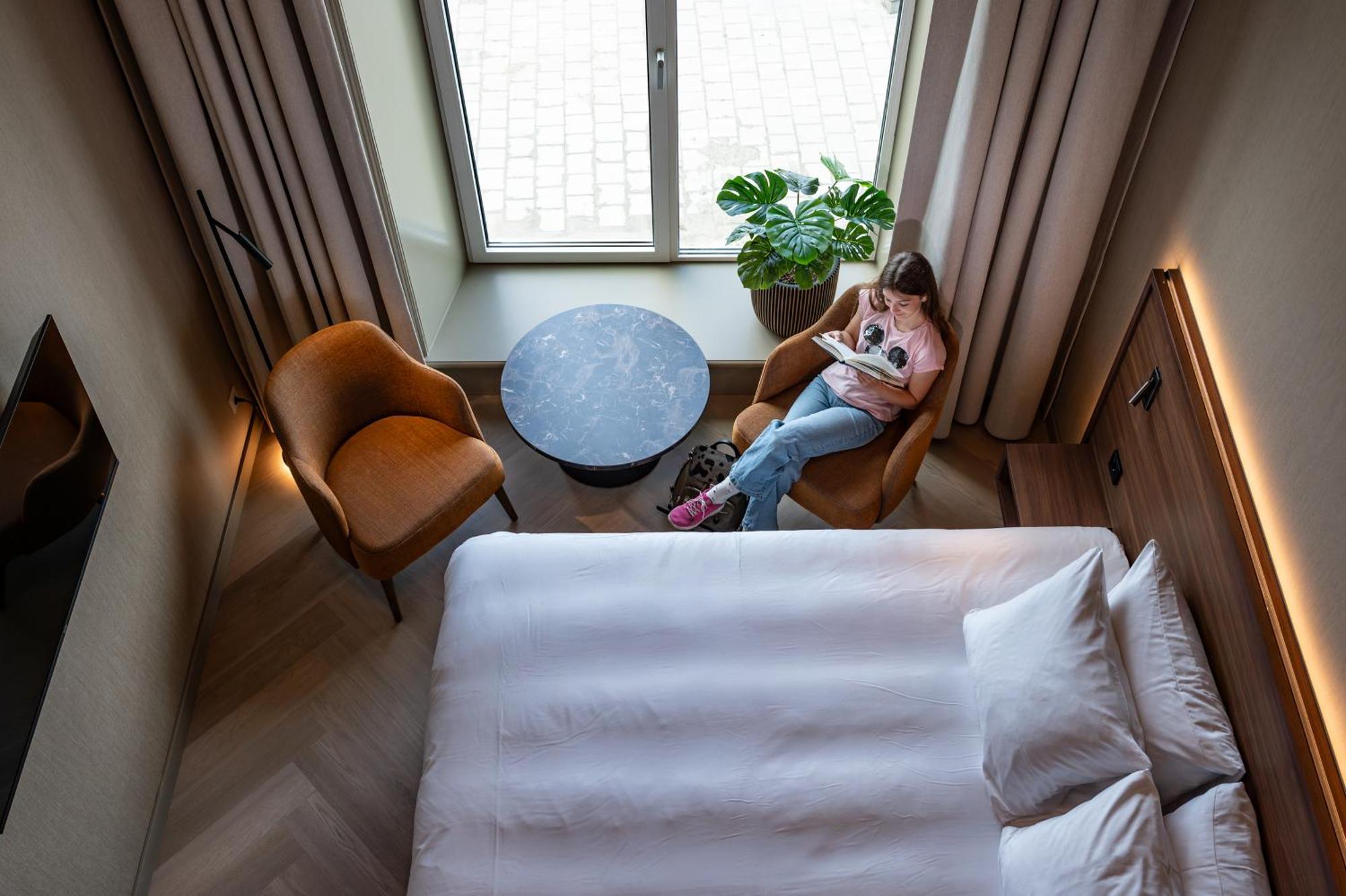 Hotel De Zeevaartschool Флиссинген Экстерьер фото